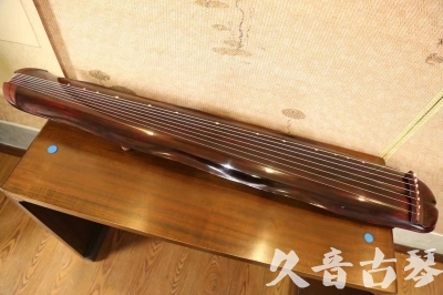益阳市●久音古琴  ●今日推荐  20230630【收藏级断纹蕉叶】